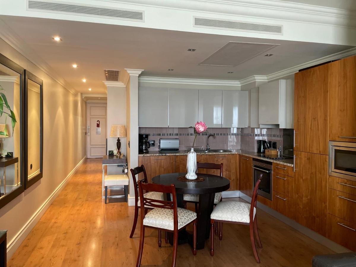 Cape Royale Apartment 810 Cape Town Exterior photo
